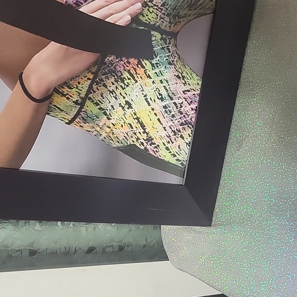 VS RARE Wall Picture/ Photo Display Poster Knock Out Bras! - Picture 6 of 8